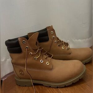 Classic Women’s Timberland boots